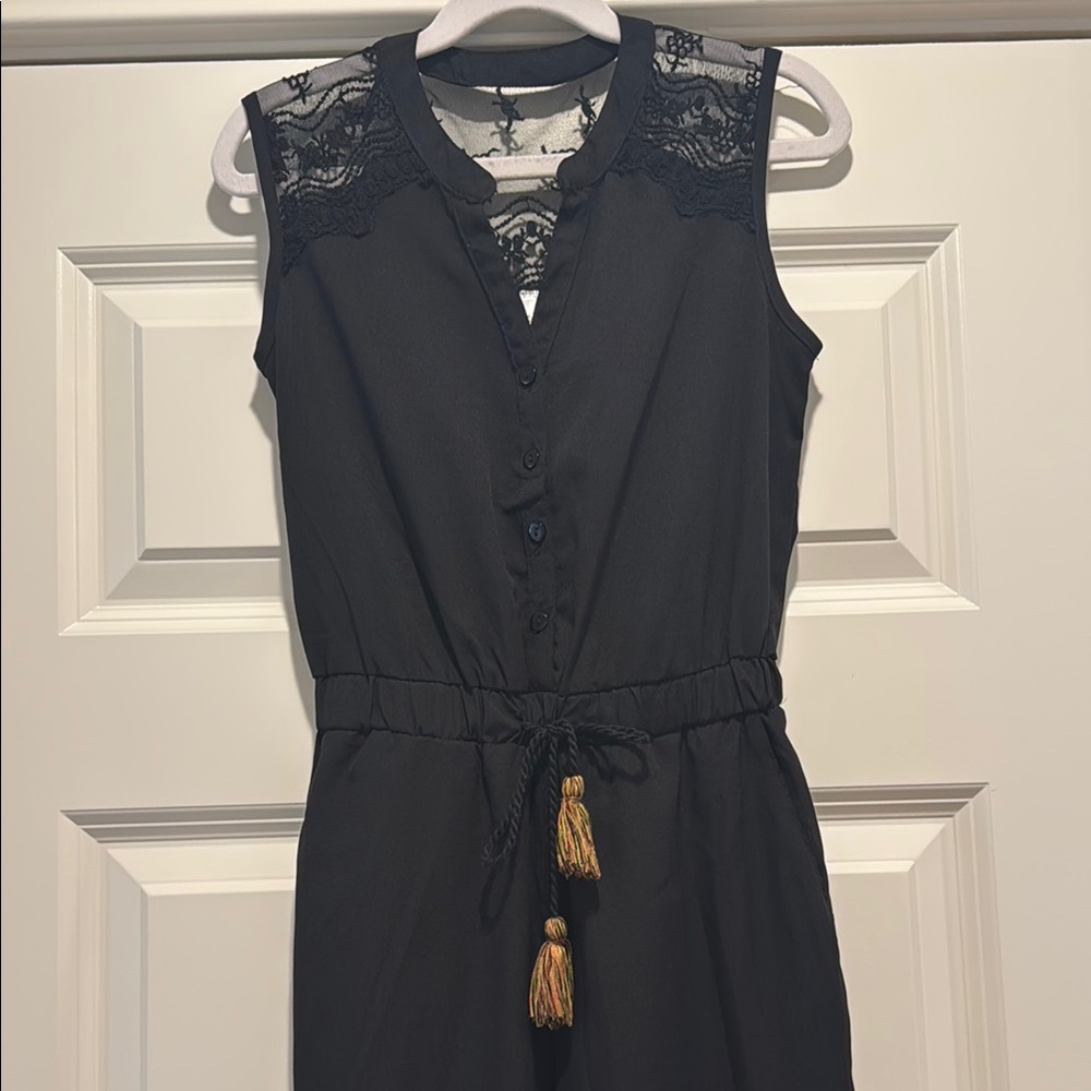 GIRLS size 8 Elegant Black Sleeveless jumpsuit with Lace Detail
